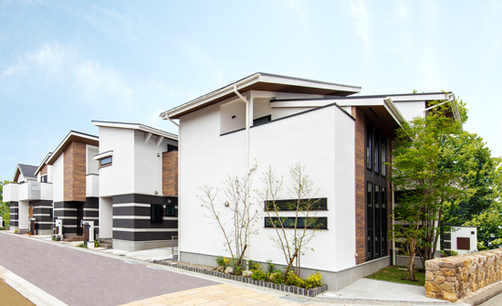 寝屋川市内の街並み