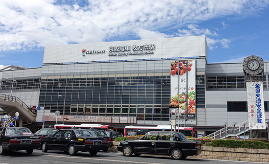 京阪本線 枚方市駅