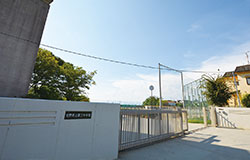 交野市立第三中学校