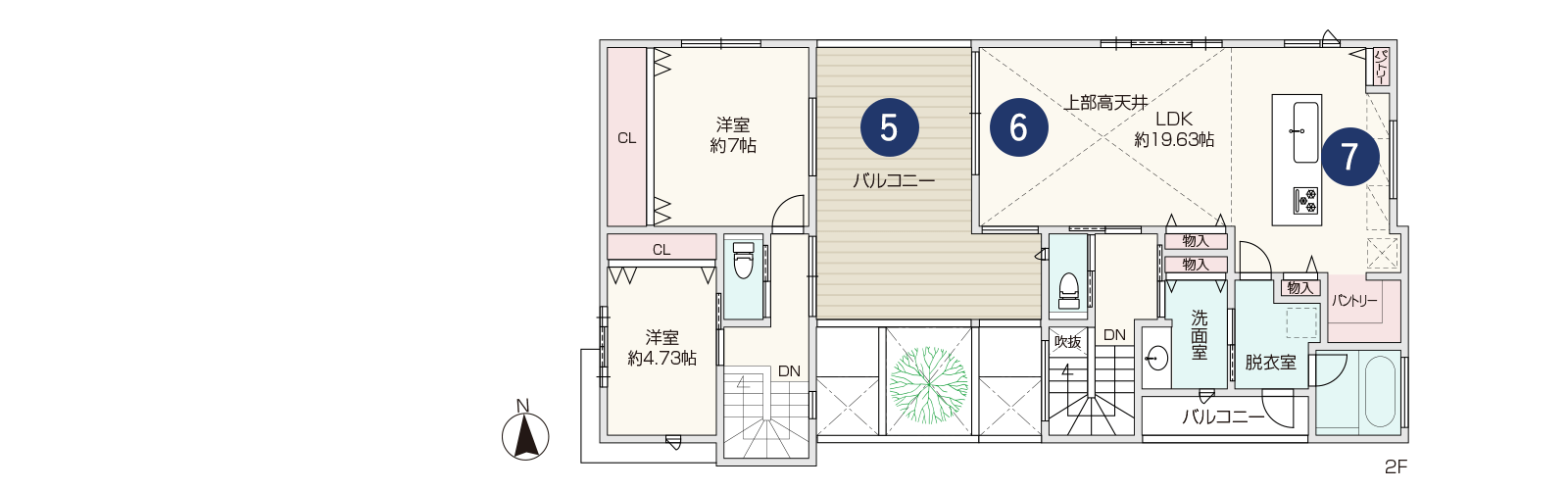 吹き抜け階段のある家