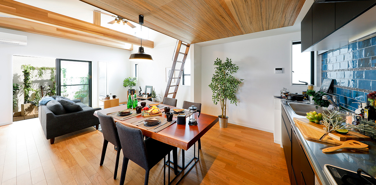 2Fリビング＆ロフト HOUSE